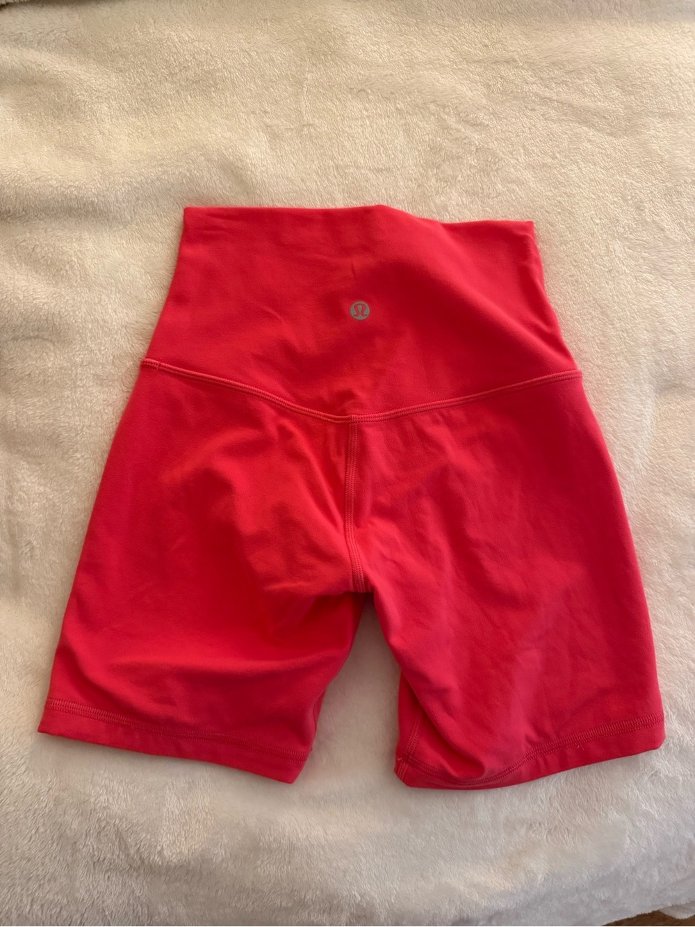 lululemon athletica high waisted pink shorts - size 2